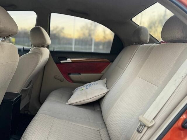 Оранжевый Шевроле Авео, объемом двигателя 0 л и пробегом 254 тыс. км за 3400 $, фото 7 на Automoto.ua