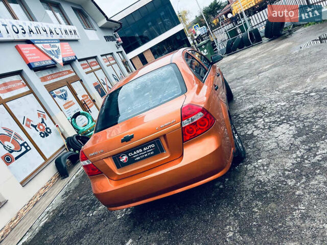 Помаранчевий Шевроле Авео, об'ємом двигуна 1.5 л та пробігом 190 тис. км за 2700 $, фото 2 на Automoto.ua