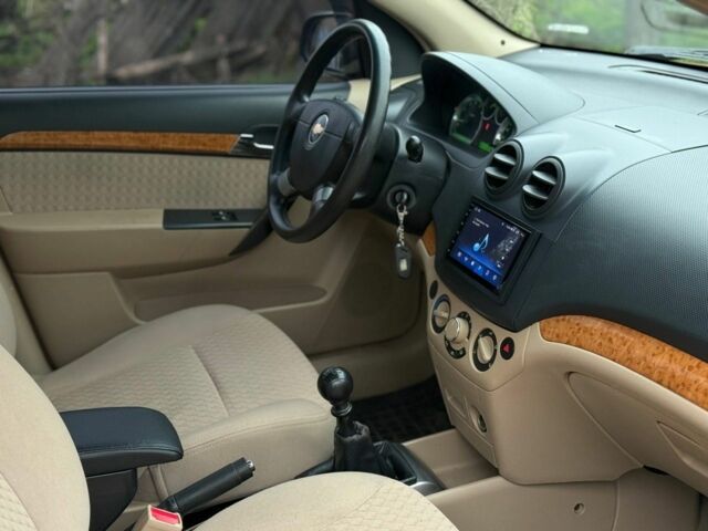Помаранчевий Шевроле Авео, об'ємом двигуна 1.6 л та пробігом 42 тис. км за 5200 $, фото 9 на Automoto.ua