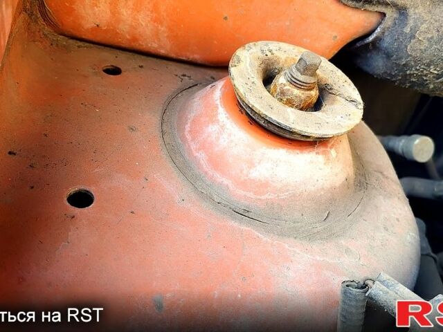 Оранжевый Шевроле Авео, объемом двигателя 1.6 л и пробегом 150 тыс. км за 2700 $, фото 10 на Automoto.ua