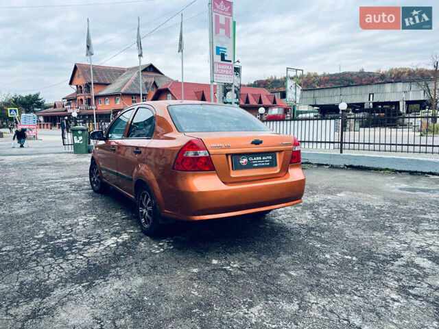 Помаранчевий Шевроле Авео, об'ємом двигуна 1.5 л та пробігом 190 тис. км за 2700 $, фото 3 на Automoto.ua