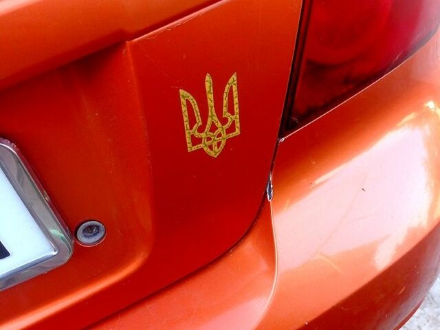 Оранжевый Шевроле Авео, объемом двигателя 1.5 л и пробегом 235 тыс. км за 2800 $, фото 1 на Automoto.ua