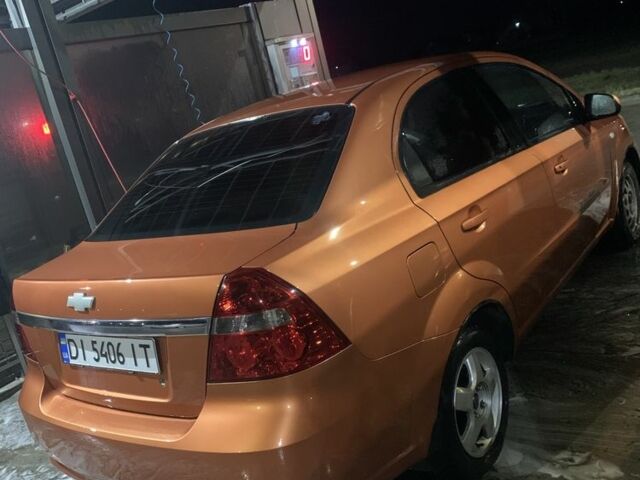 Оранжевый Шевроле Авео, объемом двигателя 1.6 л и пробегом 207 тыс. км за 850 $, фото 2 на Automoto.ua