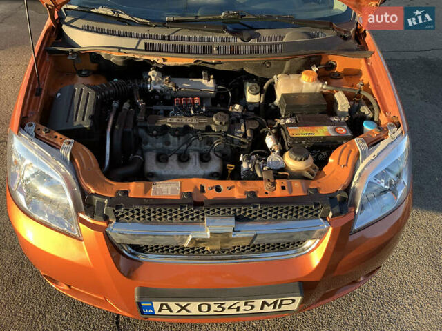 Помаранчевий Шевроле Авео, об'ємом двигуна 1.5 л та пробігом 230 тис. км за 5001 $, фото 14 на Automoto.ua