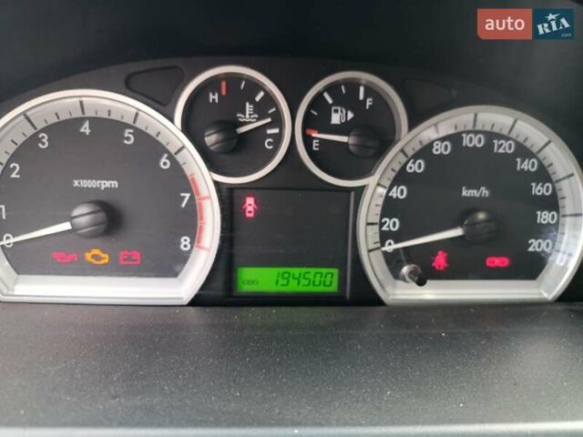 Оранжевый Шевроле Авео, объемом двигателя 1.6 л и пробегом 194 тыс. км за 3900 $, фото 7 на Automoto.ua