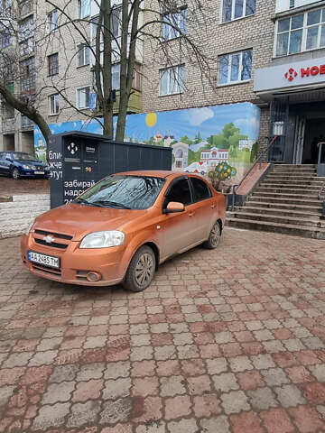 Помаранчевий Шевроле Авео, об'ємом двигуна 1.6 л та пробігом 131 тис. км за 4700 $, фото 13 на Automoto.ua