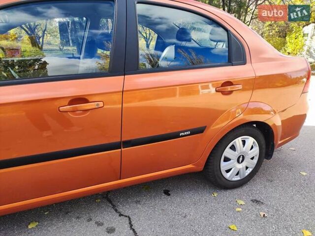Оранжевый Шевроле Авео, объемом двигателя 1.6 л и пробегом 31 тыс. км за 6100 $, фото 9 на Automoto.ua