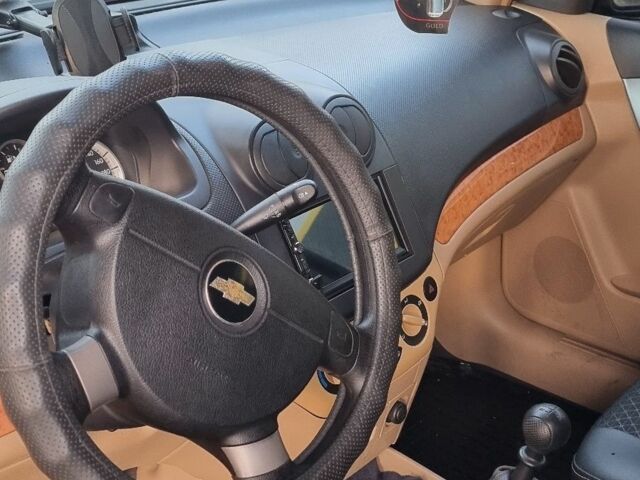 Оранжевый Шевроле Авео, объемом двигателя 1.6 л и пробегом 131 тыс. км за 4700 $, фото 11 на Automoto.ua