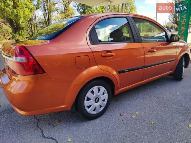 Оранжевый Шевроле Авео, объемом двигателя 1.6 л и пробегом 31 тыс. км за 6100 $, фото 7 на Automoto.ua