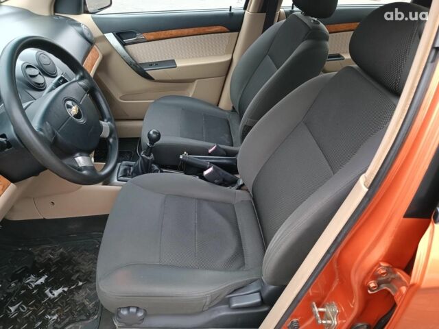 Оранжевый Шевроле Авео, объемом двигателя 1.6 л и пробегом 117 тыс. км за 4290 $, фото 11 на Automoto.ua