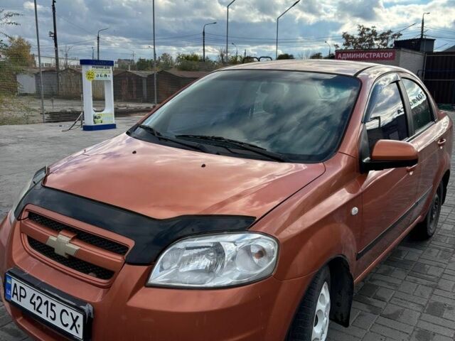 Оранжевый Шевроле Авео, объемом двигателя 1.6 л и пробегом 203 тыс. км за 3700 $, фото 1 на Automoto.ua