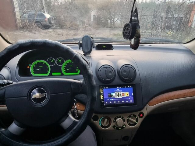 Оранжевый Шевроле Авео, объемом двигателя 1.6 л и пробегом 131 тыс. км за 4700 $, фото 4 на Automoto.ua