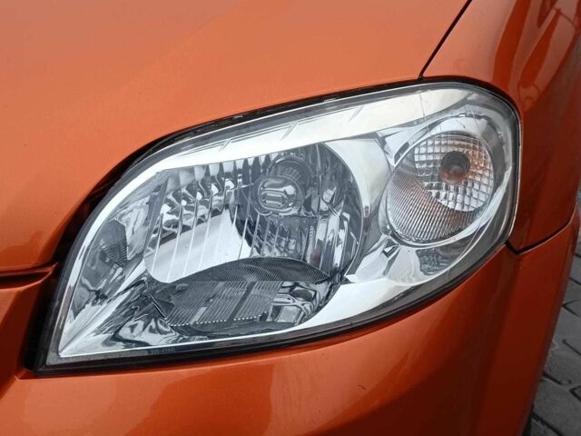 Оранжевый Шевроле Авео, объемом двигателя 1.6 л и пробегом 117 тыс. км за 4290 $, фото 9 на Automoto.ua