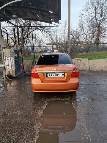 Помаранчевий Шевроле Авео, об'ємом двигуна 1.6 л та пробігом 131 тис. км за 4700 $, фото 7 на Automoto.ua