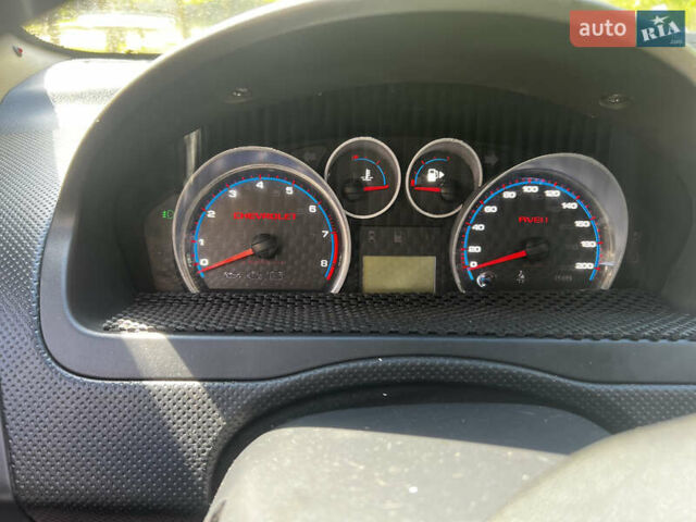 Оранжевый Шевроле Авео, объемом двигателя 1.6 л и пробегом 198 тыс. км за 4700 $, фото 7 на Automoto.ua