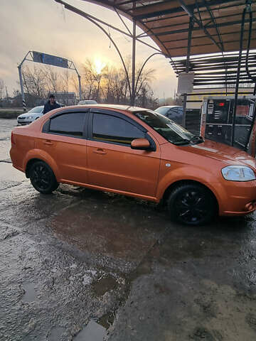 Помаранчевий Шевроле Авео, об'ємом двигуна 1.6 л та пробігом 131 тис. км за 4700 $, фото 8 на Automoto.ua