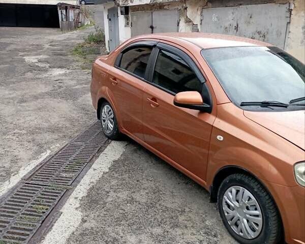 Помаранчевий Шевроле Авео, об'ємом двигуна 1.6 л та пробігом 184 тис. км за 3500 $, фото 8 на Automoto.ua