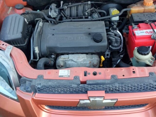 Оранжевый Шевроле Авео, объемом двигателя 1.6 л и пробегом 120 тыс. км за 4300 $, фото 2 на Automoto.ua