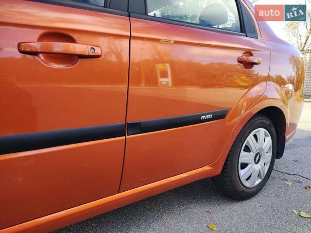 Оранжевый Шевроле Авео, объемом двигателя 1.6 л и пробегом 31 тыс. км за 6400 $, фото 15 на Automoto.ua