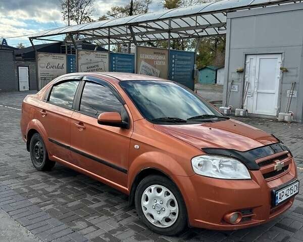 Оранжевый Шевроле Авео, объемом двигателя 1.6 л и пробегом 203 тыс. км за 3700 $, фото 7 на Automoto.ua