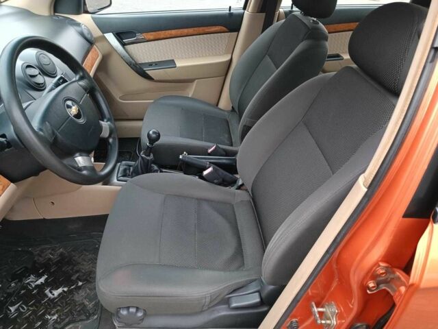 Оранжевый Шевроле Авео, объемом двигателя 1.6 л и пробегом 117 тыс. км за 4290 $, фото 11 на Automoto.ua