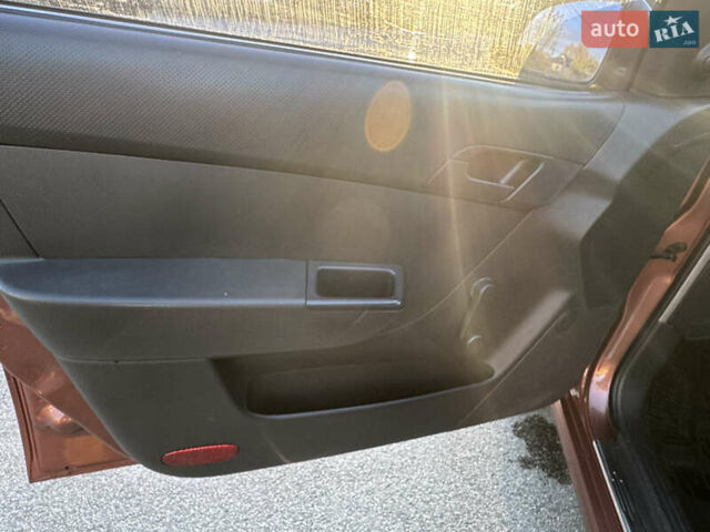 Шевроле Авео 2011 в Киеве на Automoto.ua Оранжевый Шевроле Авео, объемом двигателя 1.5 л и пробегом 286 тыс. км за 4700 $, фото 10 на Automoto.ua