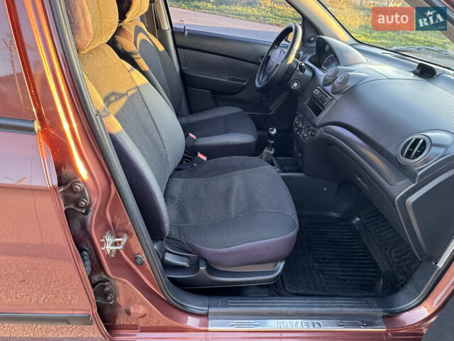 Шевроле Авео 2011 в Киеве на Automoto.ua Оранжевый Шевроле Авео, объемом двигателя 1.5 л и пробегом 286 тыс. км за 4700 $, фото 6 на Automoto.ua