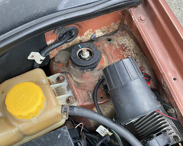 Оранжевый Шевроле Авео, объемом двигателя 1.5 л и пробегом 168 тыс. км за 4700 $, фото 17 на Automoto.ua