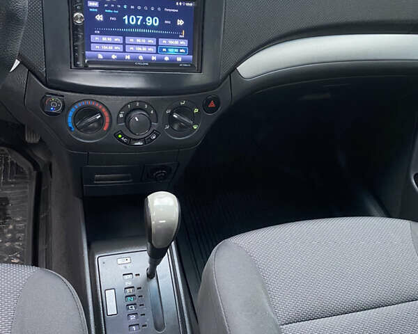 Оранжевый Шевроле Авео, объемом двигателя 1.5 л и пробегом 168 тыс. км за 4700 $, фото 20 на Automoto.ua