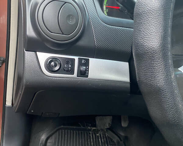 Оранжевый Шевроле Авео, объемом двигателя 1.5 л и пробегом 168 тыс. км за 4700 $, фото 21 на Automoto.ua