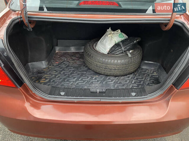 Оранжевый Шевроле Авео, объемом двигателя 1.5 л и пробегом 168 тыс. км за 4700 $, фото 15 на Automoto.ua