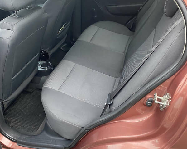 Оранжевый Шевроле Авео, объемом двигателя 1.5 л и пробегом 168 тыс. км за 4700 $, фото 9 на Automoto.ua