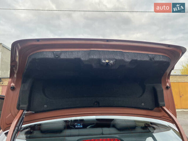 Оранжевый Шевроле Авео, объемом двигателя 1.5 л и пробегом 168 тыс. км за 4700 $, фото 14 на Automoto.ua