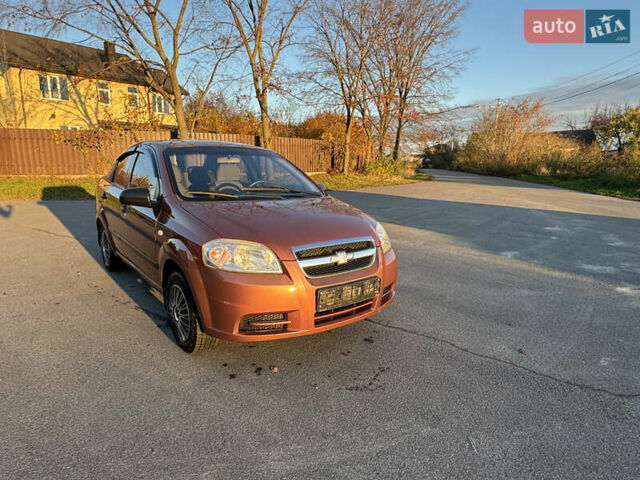 Шевроле Авео 2011 в Киеве на Automoto.ua Оранжевый Шевроле Авео, объемом двигателя 1.5 л и пробегом 286 тыс. км за 4700 $, фото 3 на Automoto.ua