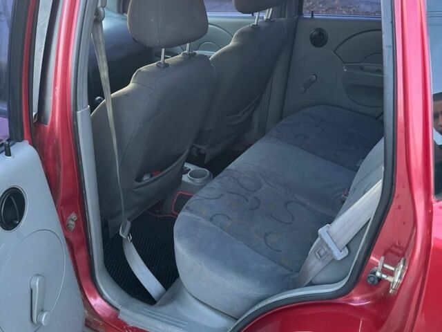 Красный Шевроле Бел Эйр, объемом двигателя 1.5 л и пробегом 250 тыс. км за 1800 $, фото 5 на Automoto.ua