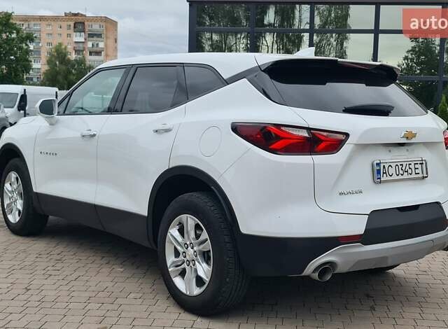 Белый Шевроле Блейзер, объемом двигателя 2.5 л и пробегом 7 тыс. км за 21967 $, фото 1 на Automoto.ua