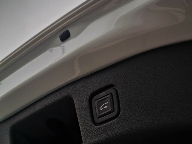 Білий Шевроле Блейзер, об'ємом двигуна 0 л та пробігом 9 тис. км за 35500 $, фото 22 на Automoto.ua