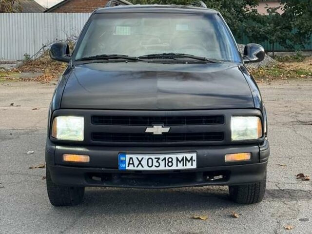 Чорний Шевроле Блейзер, об'ємом двигуна 4.3 л та пробігом 330 тис. км за 3800 $, фото 2 на Automoto.ua