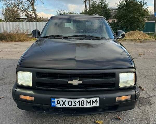 Чорний Шевроле Блейзер, об'ємом двигуна 4.3 л та пробігом 330 тис. км за 3800 $, фото 3 на Automoto.ua