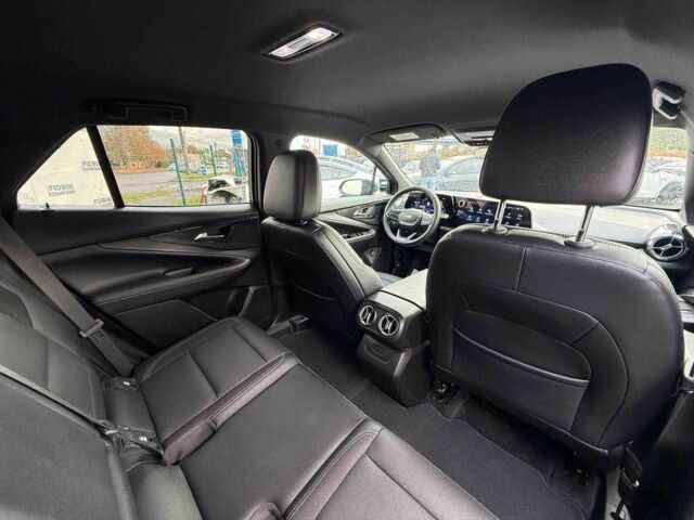 Черный Шевроле Блейзер, объемом двигателя 0 л и пробегом 2 тыс. км за 27900 $, фото 5 на Automoto.ua