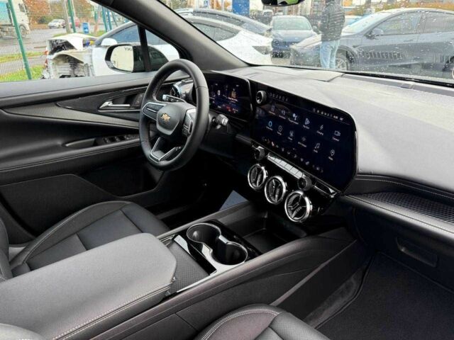 Черный Шевроле Блейзер, объемом двигателя 0 л и пробегом 2 тыс. км за 27900 $, фото 6 на Automoto.ua