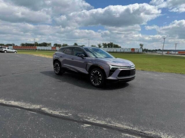 Фиолетовый Шевроле Блейзер, объемом двигателя 0 л и пробегом 25 тыс. км за 21000 $, фото 2 на Automoto.ua