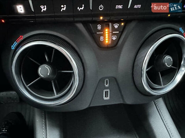 Серый Шевроле Блейзер, объемом двигателя 3.6 л и пробегом 61 тыс. км за 21999 $, фото 120 на Automoto.ua