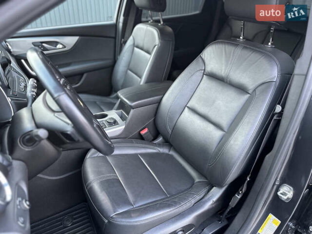 Серый Шевроле Блейзер, объемом двигателя 3.6 л и пробегом 61 тыс. км за 21999 $, фото 48 на Automoto.ua