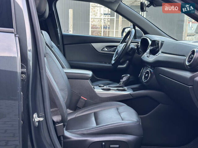 Серый Шевроле Блейзер, объемом двигателя 3.6 л и пробегом 61 тыс. км за 21999 $, фото 50 на Automoto.ua