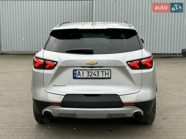 Сірий Шевроле Блейзер, об'ємом двигуна 2.46 л та пробігом 95 тис. км за 17250 $, фото 3 на Automoto.ua