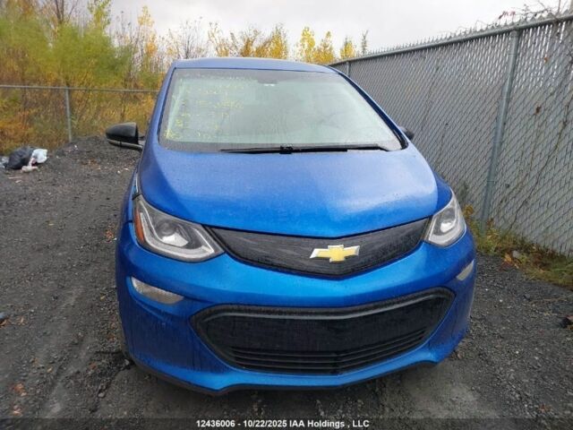 Синий Шевроле Блейзер, объемом двигателя 0 л и пробегом 207 тыс. км за 8500 $, фото 1 на Automoto.ua