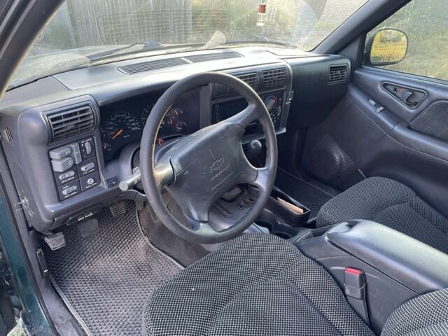 Зелений Шевроле Блейзер, об'ємом двигуна 4.3 л та пробігом 400 тис. км за 5000 $, фото 4 на Automoto.ua