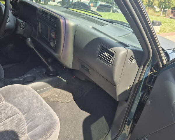 Зелений Шевроле Блейзер, об'ємом двигуна 4.3 л та пробігом 280 тис. км за 7200 $, фото 7 на Automoto.ua