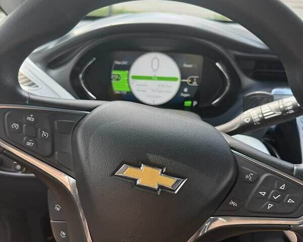 Білий Шевроле Bolt EV, об'ємом двигуна 0 л та пробігом 127 тис. км за 14599 $, фото 6 на Automoto.ua